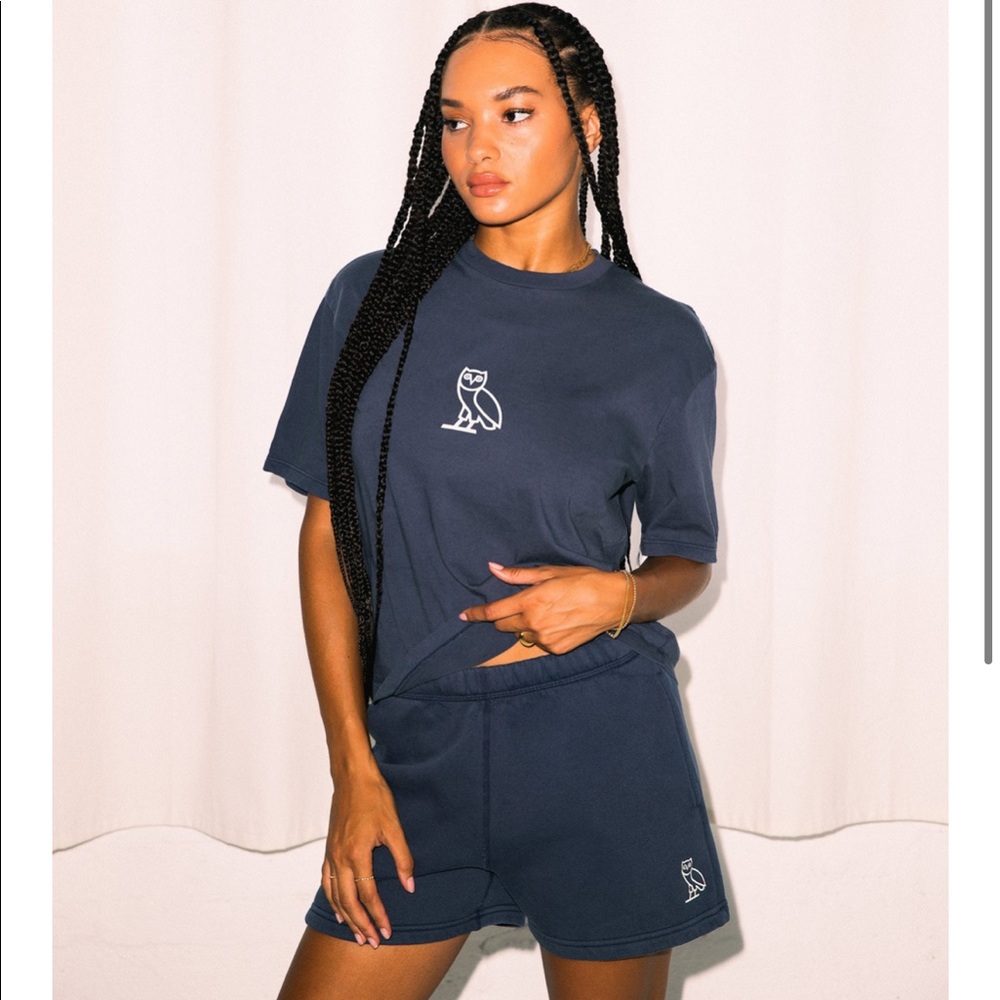 OVO GARMENT DYE T-SHIRT AND SHORTS